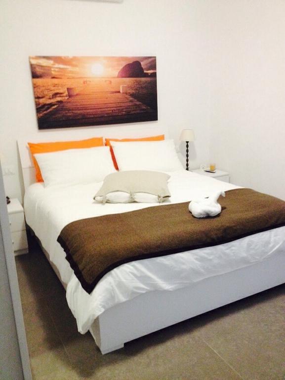 A Lago Marone Room photo