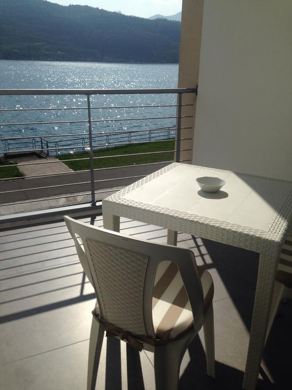 A Lago Marone Room photo